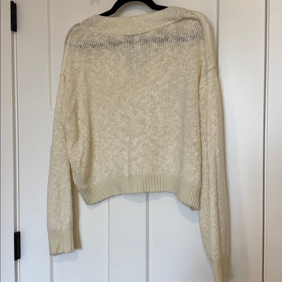 Asbury V-neck Sweater - Picture 10 of 10